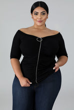 Load image into Gallery viewer, Black Ruched Top