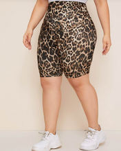 Load image into Gallery viewer, Leopard Biker Shorts